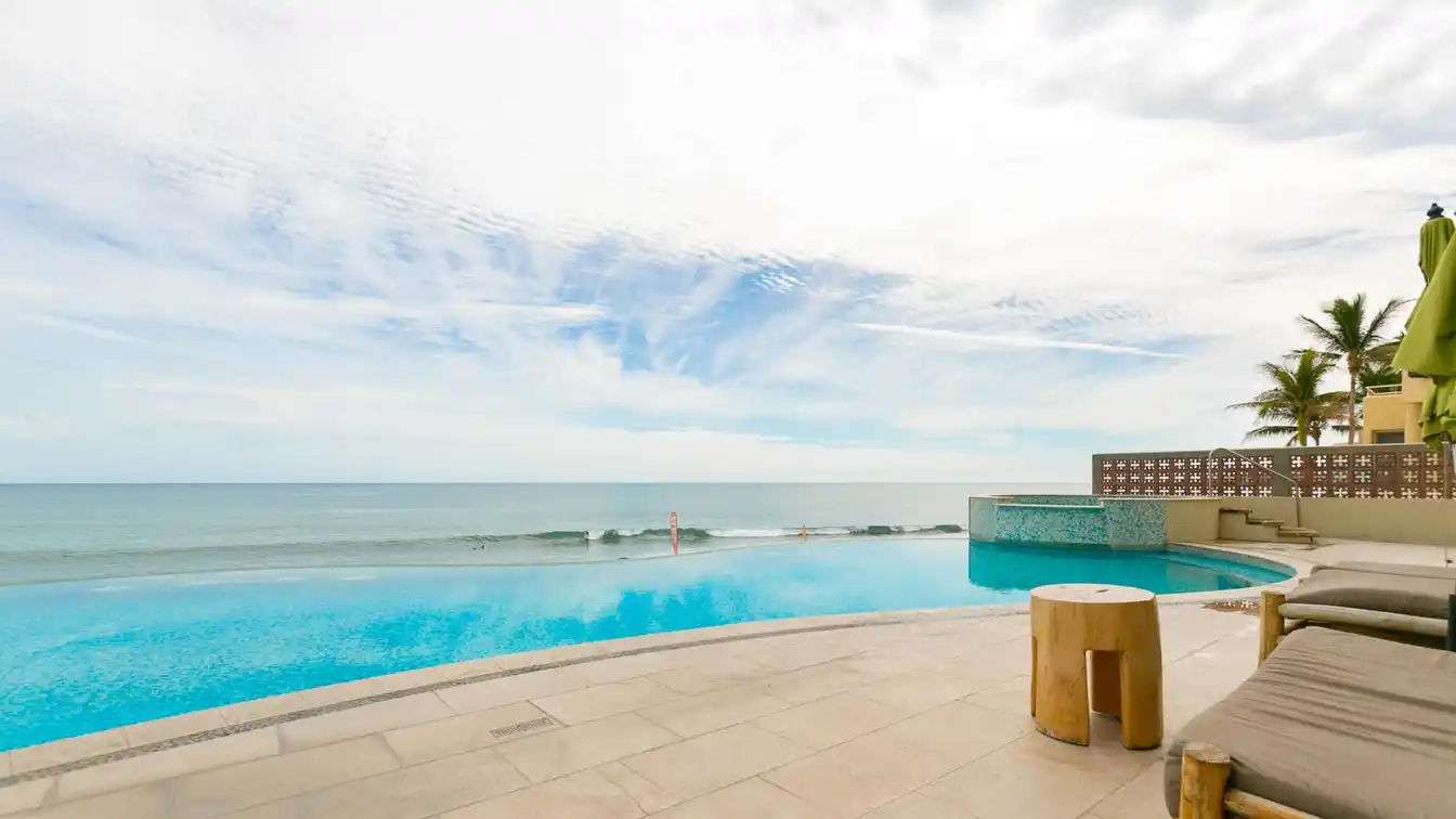 Oceanfront Condo in Costa Azul Beach
