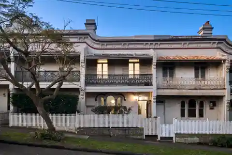 Magnificent Home in Ellerslie Terrace