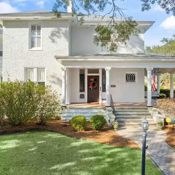 STATELY STUCCO HOME ON A LARGE CORNER LOT