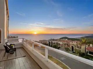 Laguna Sur Corner Home with Panoramic Coastal Views