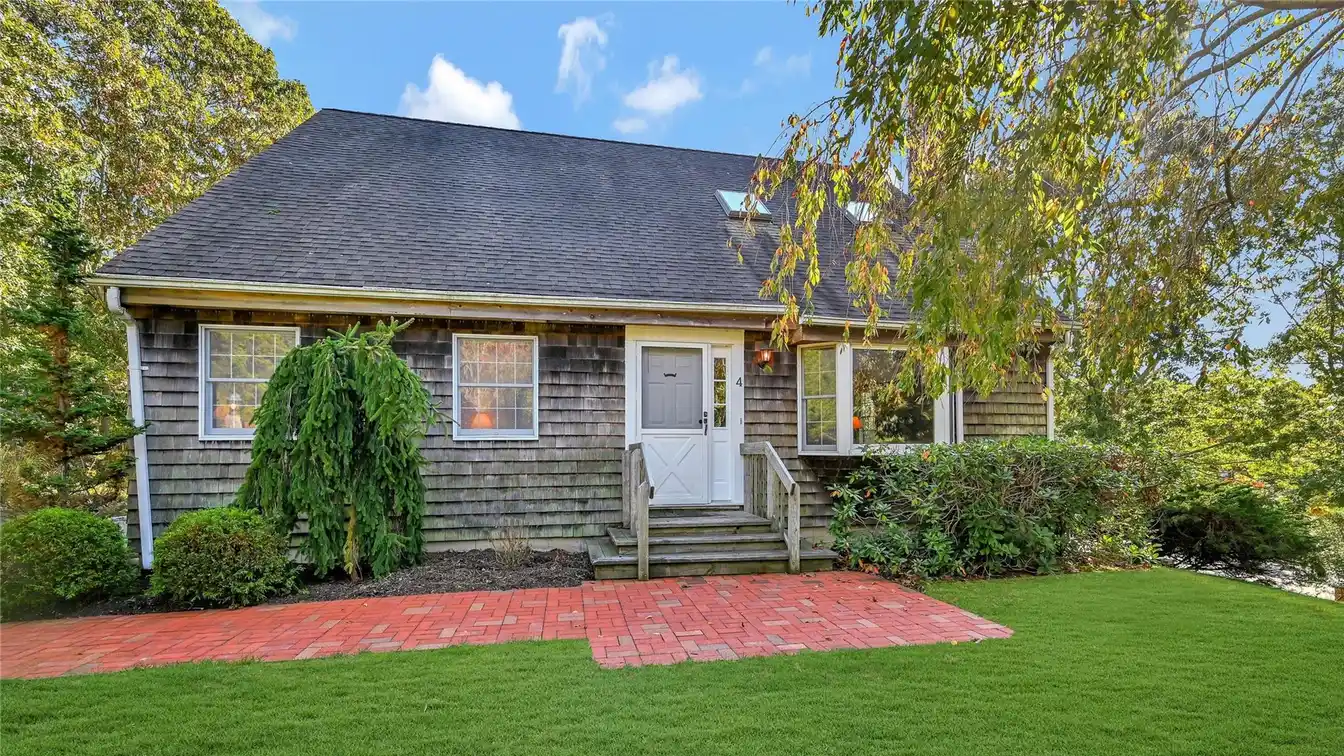 Lovely Home in a Quiet Cul-de-sac