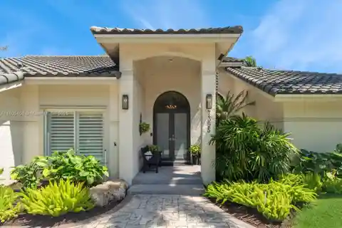Designer Finishes and Poolside Perfection Await