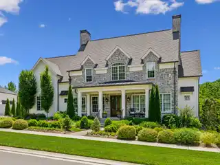 Elegant Retreat in the Heart of the Grove
