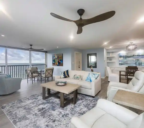 SWEEPING GULF VIEWS IN THE MOORINGS