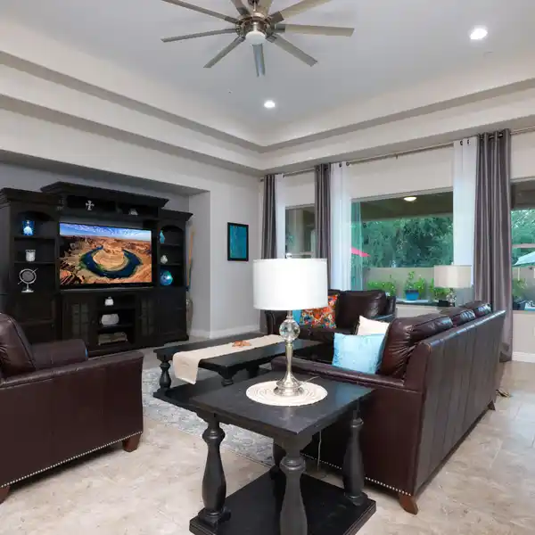 LUXURIOUS RESIDENCE IN GATED DESERT WILLOW RANCH
