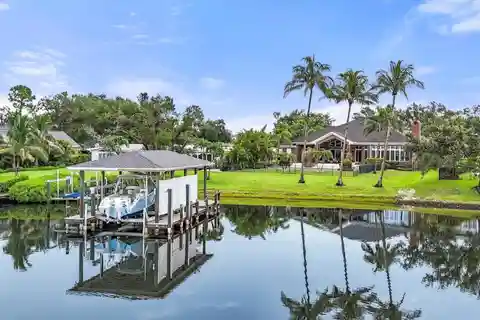 Boater's Tropical Paradise