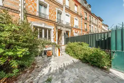 Stunning 1920's Property on a Peaceful Street