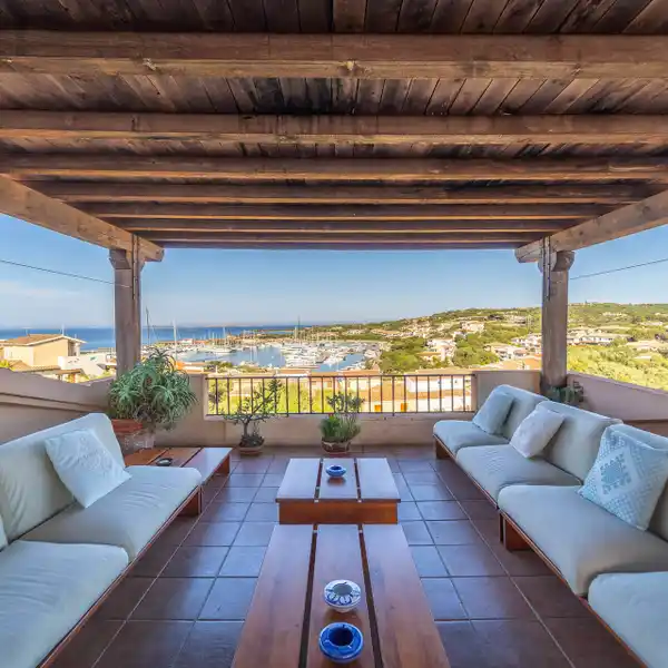 EXCLUSIVE PENTHOUSE WITH SEA VIEW VERANDAS IN PORTO ROTONDO