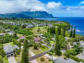 Elegant Kauai Retreat with Wrap-around Lanai