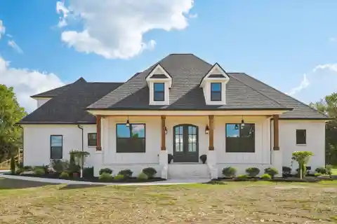 New Private Paradise on Five Acres