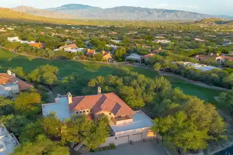 Exceptional Home Overlooking the Canyon Golf Course