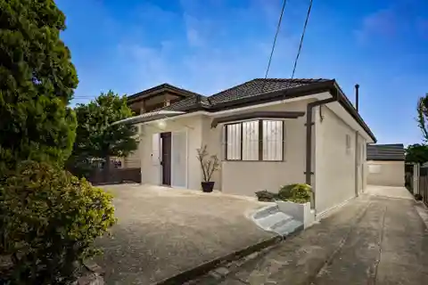Well-maintained Family Home