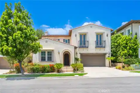 A Statement of Architectural Grace and Modern Luxury