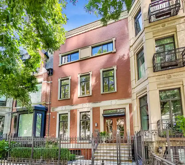 GORGEOUS SINGLE FAMILY HOME