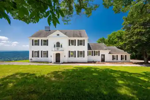 Gorgeous Home on 5.7 Acres with Breathtaking Views