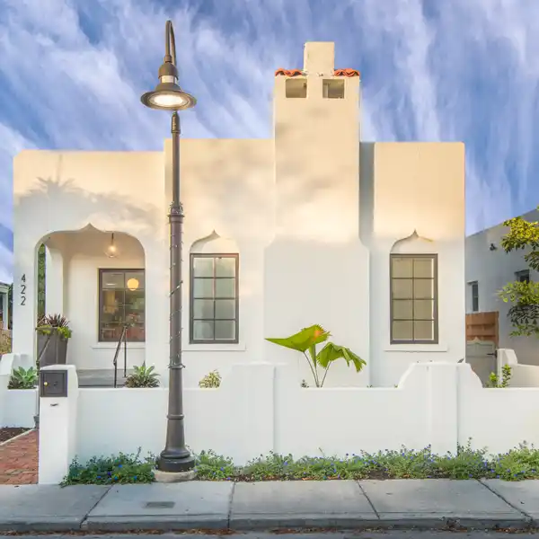 CHARMING 1920'S HISTORIC BUNGALOW IN DOWNTOWN SARASOTA