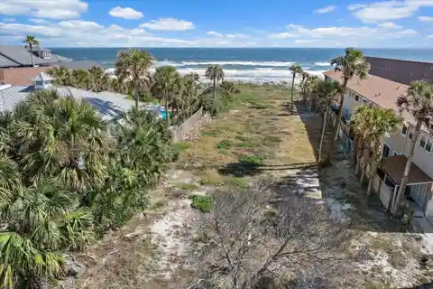 Oversized Oceanfront Lot