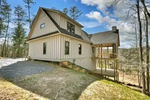 Modern Comfort and Natural Serenity
