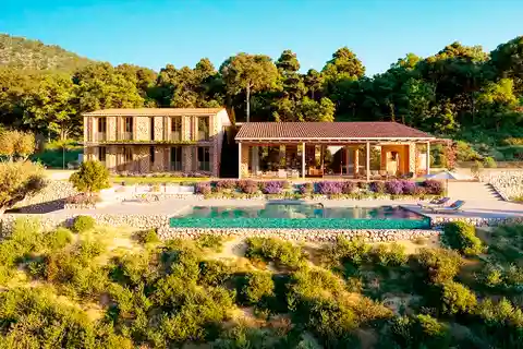 Sleek New Finca with Pool and Panoramic Views in Bunyola