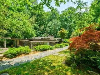 Exceptional Mid-Century Modern Home on 2.21 Acres