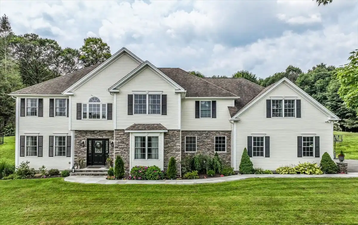 Beautiful Fully Renovated Home