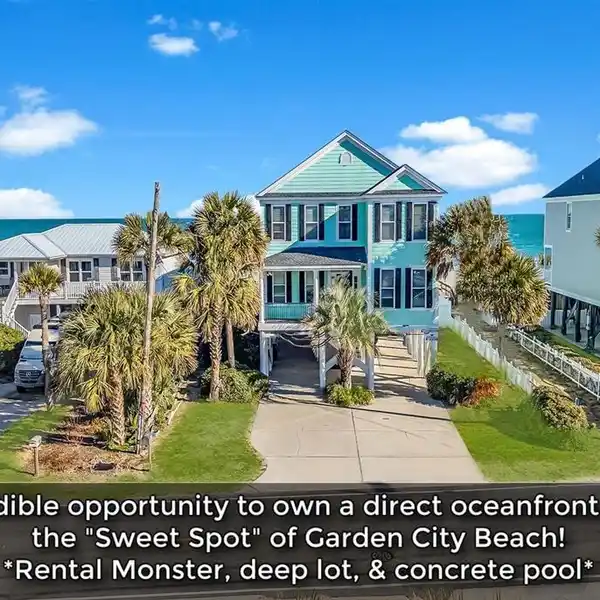 OCEANFRONT MASTERPIECE WITH PRIVATE POOL