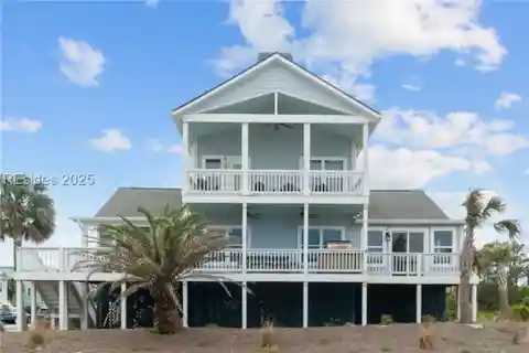 Second-Row Ocean View Home on Harbor Island