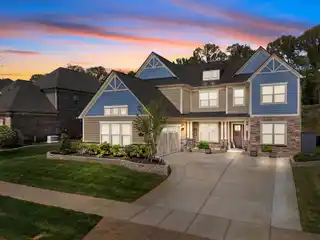 Like-new Upgraded Home