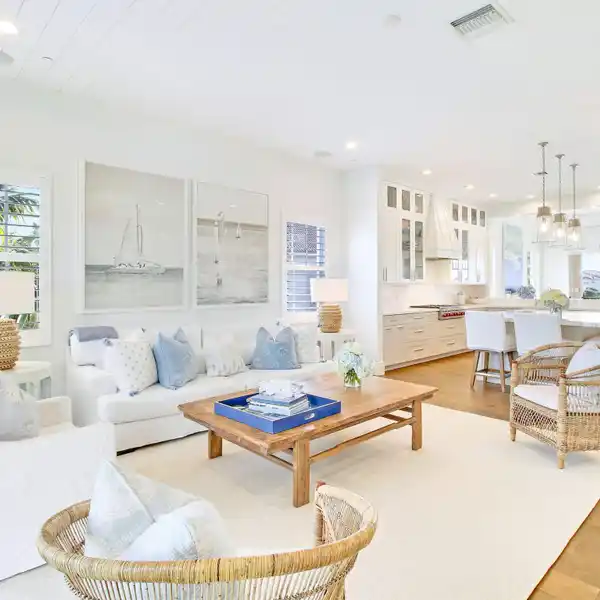 UPDATED TOP-FLOOR UNIT IN FRENCHMAN'S HARBOR