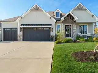 Beautiful Blend of Luxury and Functionality