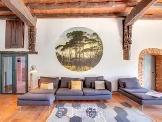 Atypical Estate Overlooking the Majestic Pyrenees