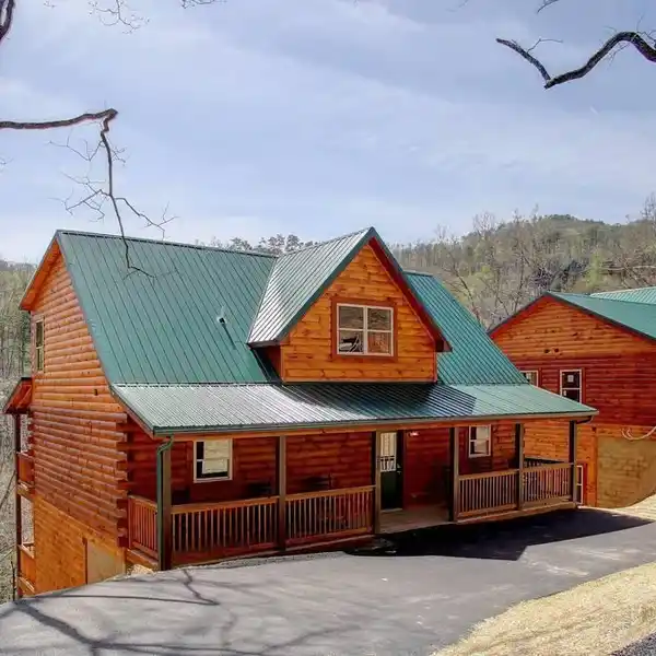 TURNKEY MOUNTAIN VIEW CABIN