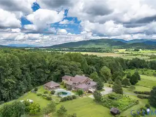 Idyllic 394-Acre Country Estate