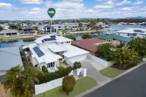 Premier Waterfront Lifestyle