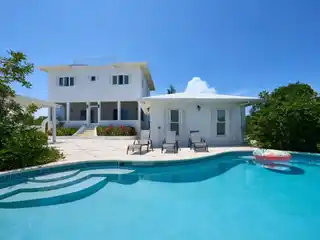 Surf Lodge Villa
