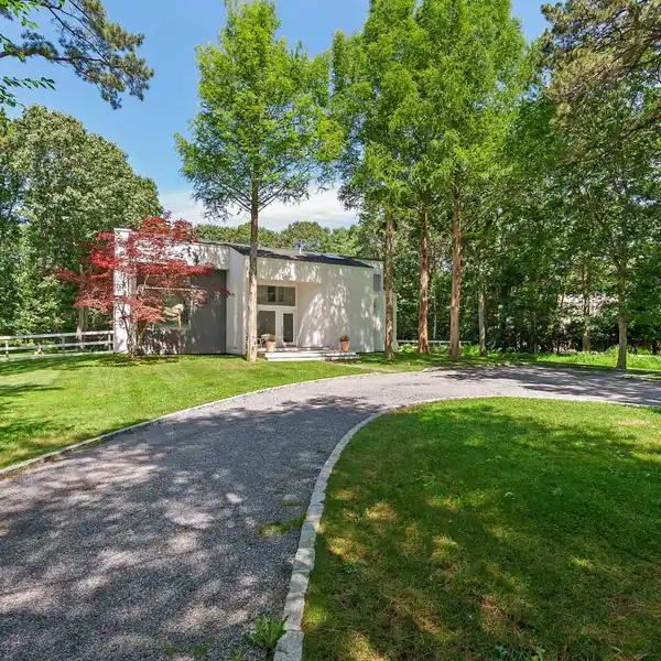 PRIVATE OASIS SOUTH OF THE HIGHWAY IN WAINSCOTT