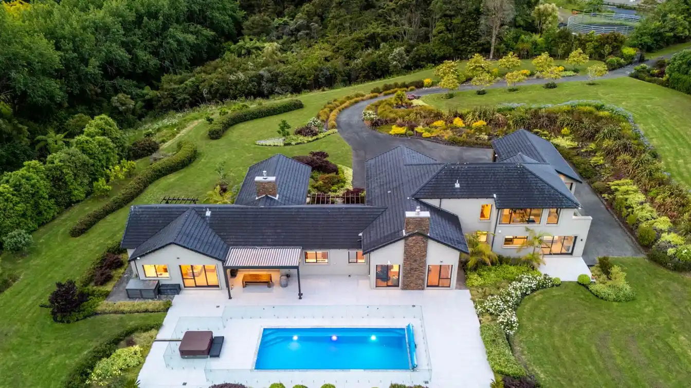 Rural Escape with City Convenience