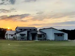 Beautiful New Home in Exclusive Estancia Estates