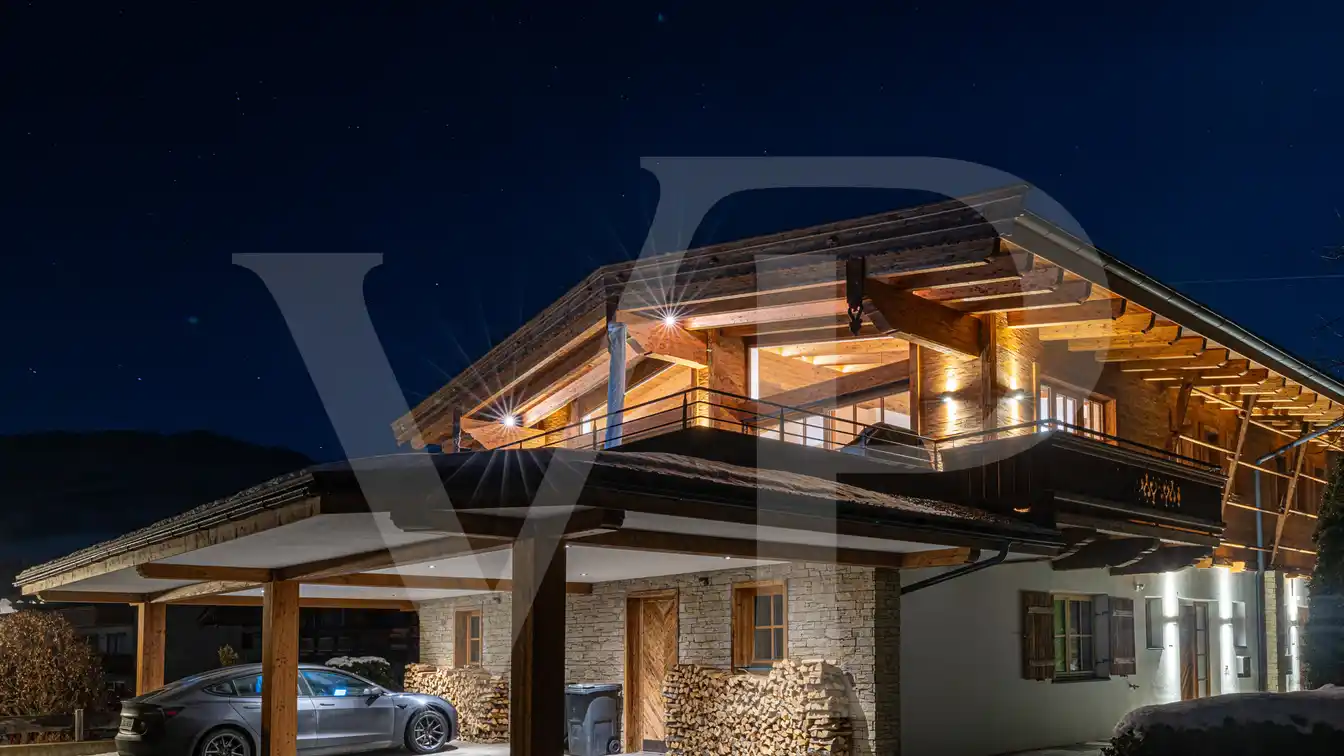 Alpine Idyll Meets Elegance