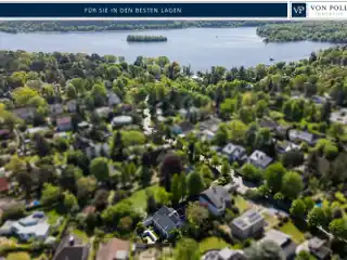 Exceptional and Energy-Efficient Architect's Home