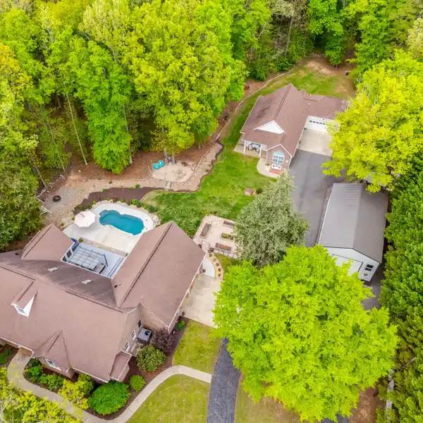 TWO HOMES PLUS WORKSHOP ON 2.95 ACRES