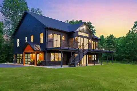 Ridgeview Orchard Estate