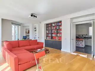 Classic Elegance Meets Latin Quarter Lifestyle