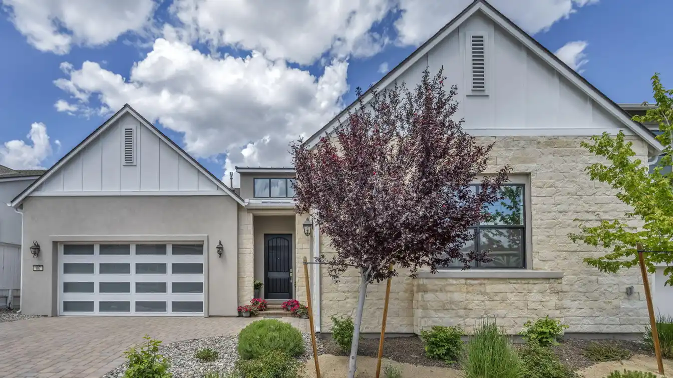 Stunning Home with Open Layout in Rancharrah