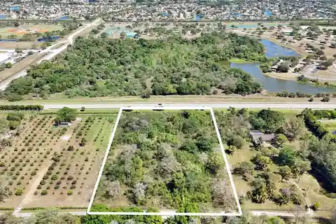 Expansive 4-acre Property