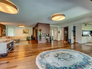 Luxury City House on a Prestigious Location