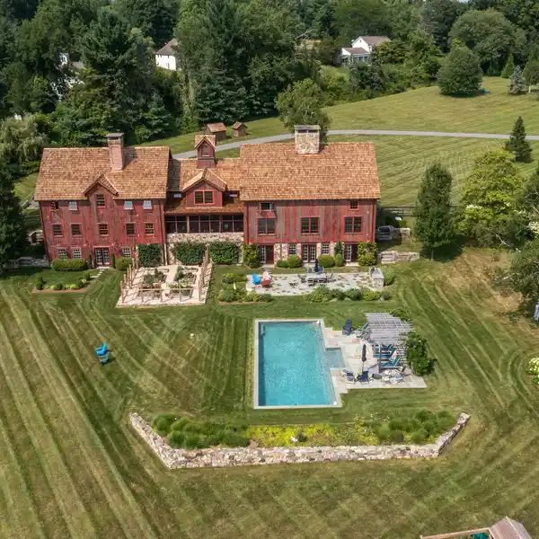 INCREDIBLE BARN HOUSE ESTATE MASTERPIECE