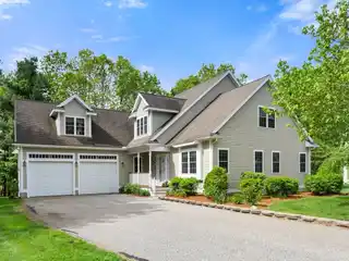 Impeccable Townhome with Single-Family Feel