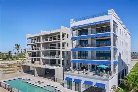 A Residence to Redefine Beachfront Living