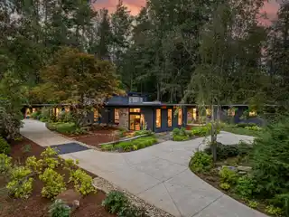 Lawrence Traber-Designed Masterpiece